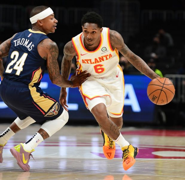 注定充满悬 注定充满悬